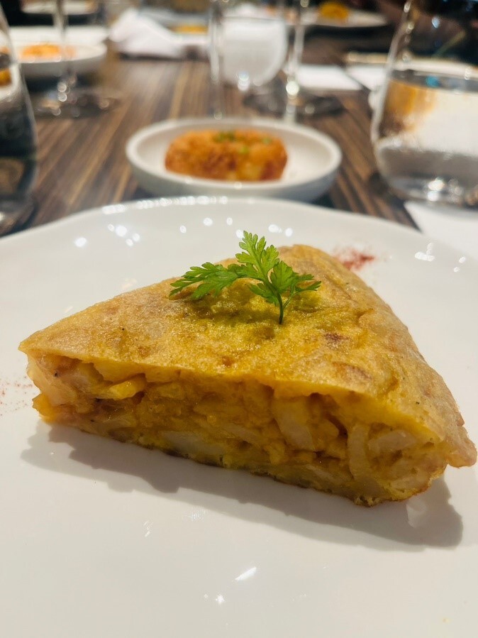 葡萄酒賞析課程參訪- Azafrán Taipéi, Spainish Cuisine/Paella & Grill